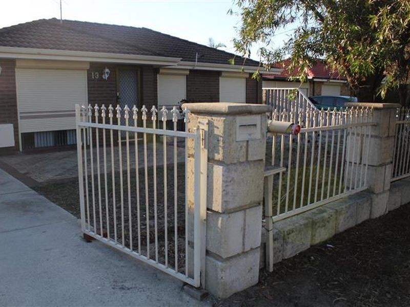13 Berrigan Drive, South Lake WA 6164