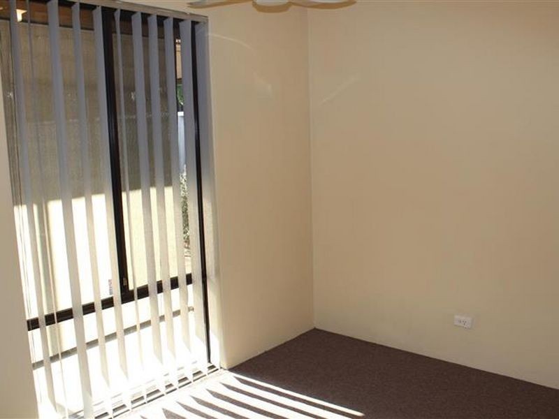 13 Berrigan Drive, South Lake WA 6164