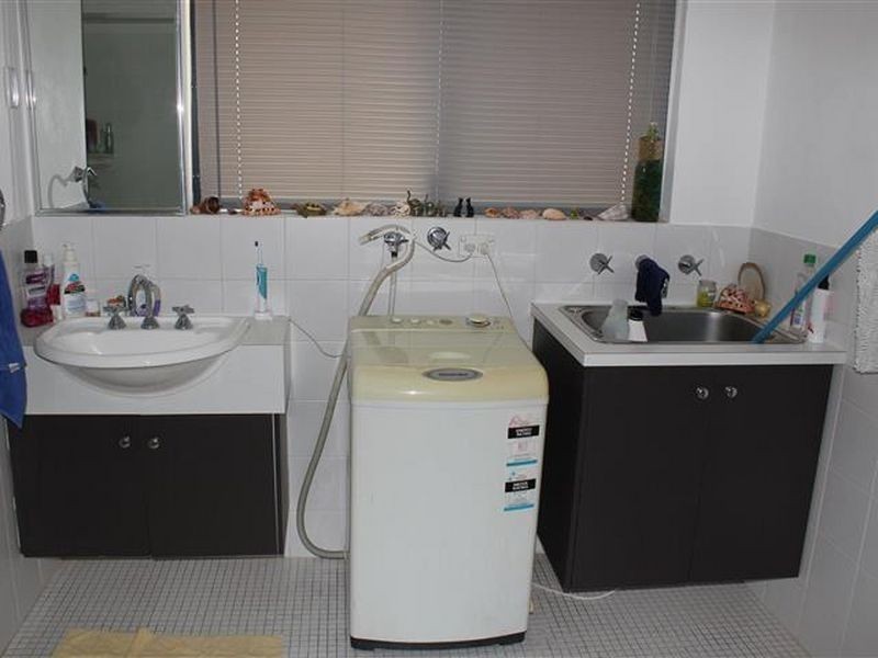 8/30 Lorraine Place, Hamilton Hill WA 6163