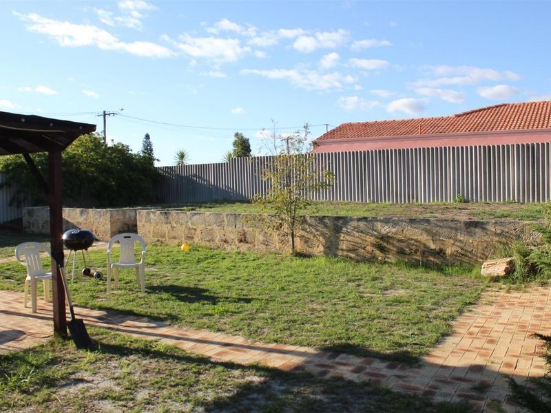 19 Mallard Street, Thornlie WA 6108