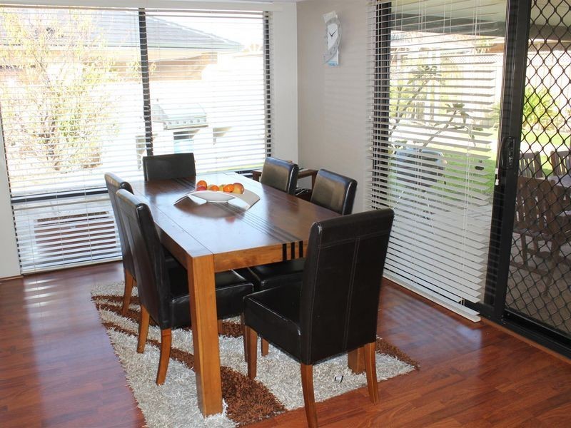 43 Semple Court, South Lake WA 6164