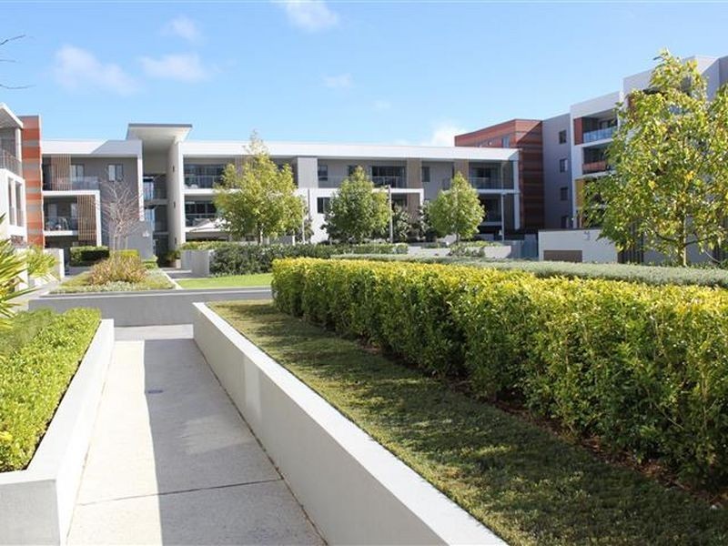 56/16 Midgegooroo Avenue, Cockburn Central WA 6164