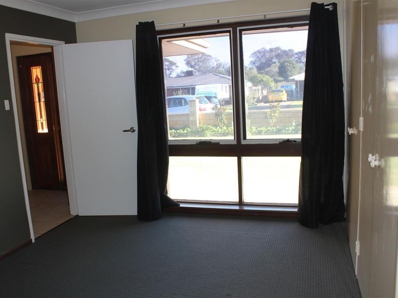 54 Carissa Way, Forrestfield WA 6058