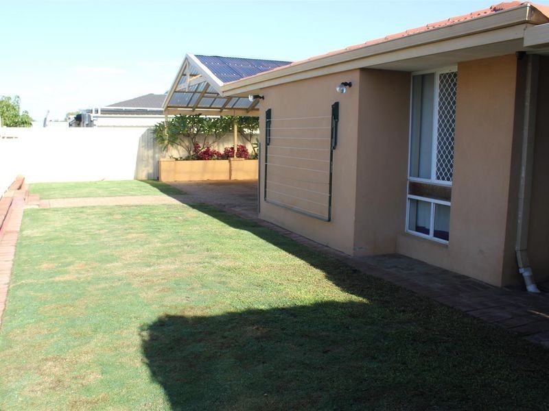 54 Carissa Way, Forrestfield WA 6058
