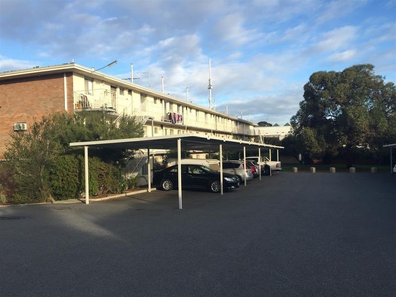 7/3 Burgundy Crescent, Spearwood WA 6163