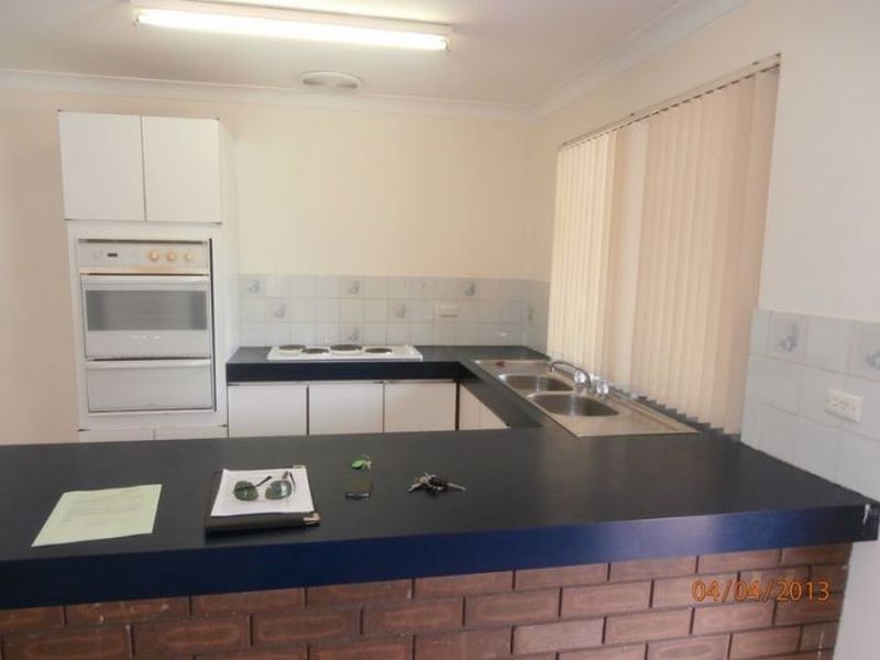 94 Cambridge Crescent, Cooloongup WA 6168