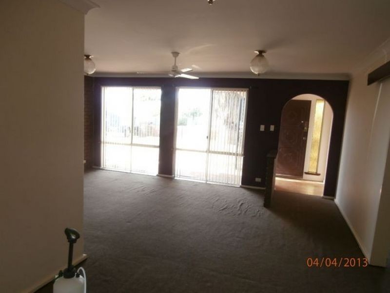 94 Cambridge Crescent, Cooloongup WA 6168