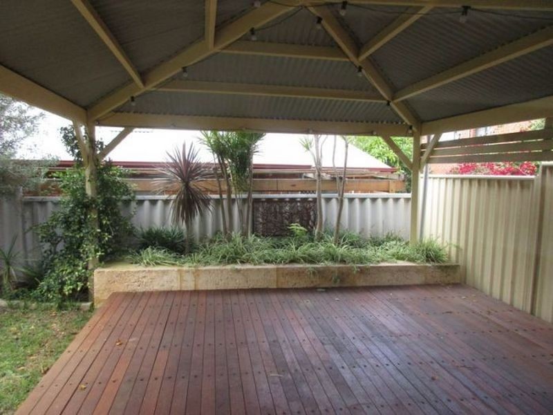 9/52 Samson Street, White Gum Valley WA 6162