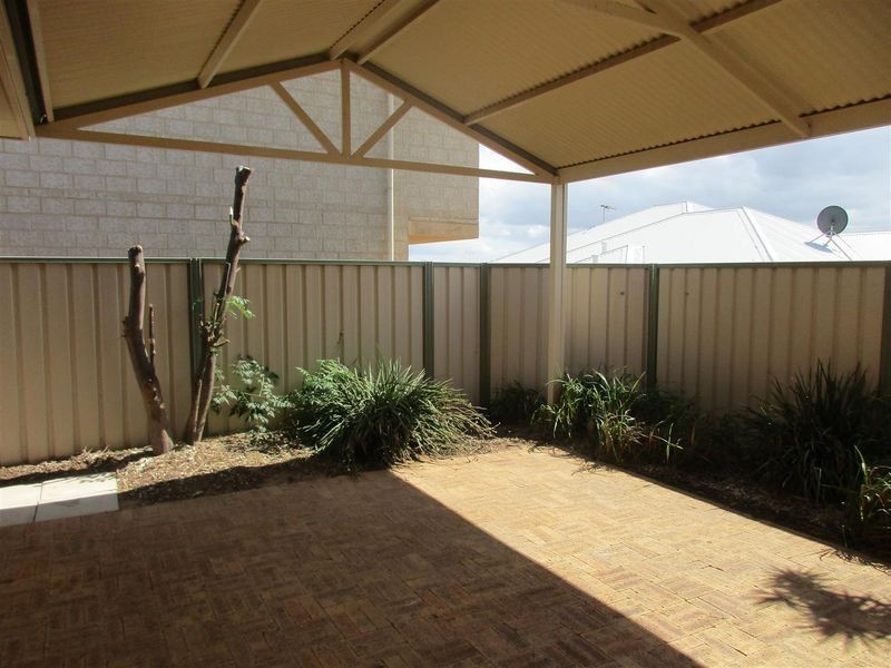 37 Mayor Road, Coogee WA 6166