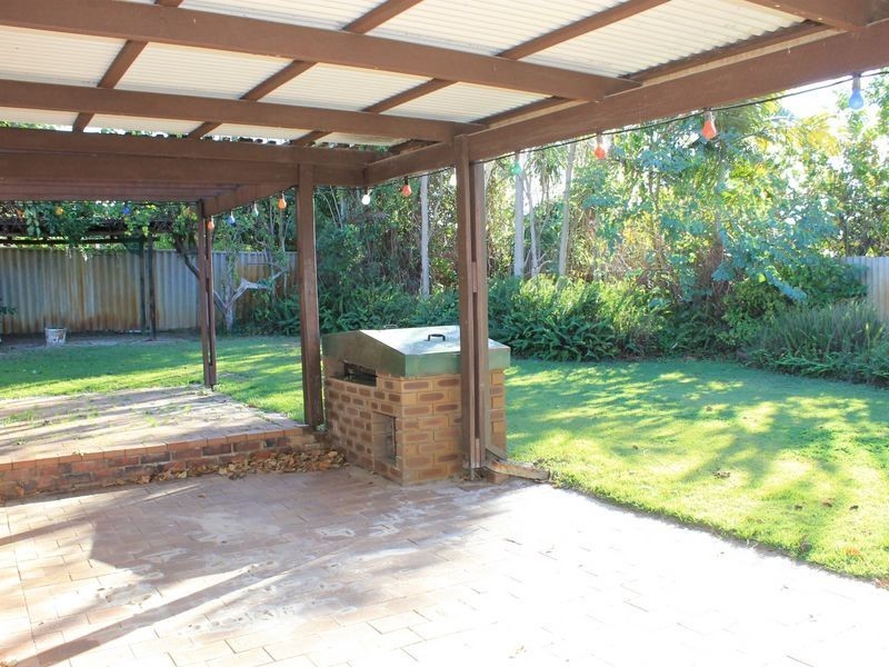 5 Vigors Avenue, Bull Creek WA 6149