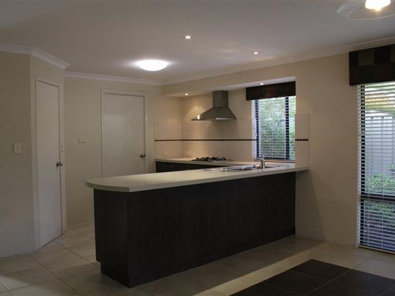 29 Runnymede Gate, Wellard WA 6170