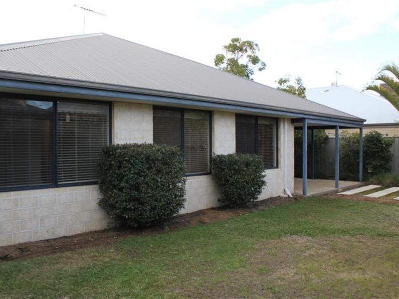 29 Runnymede Gate, Wellard WA 6170