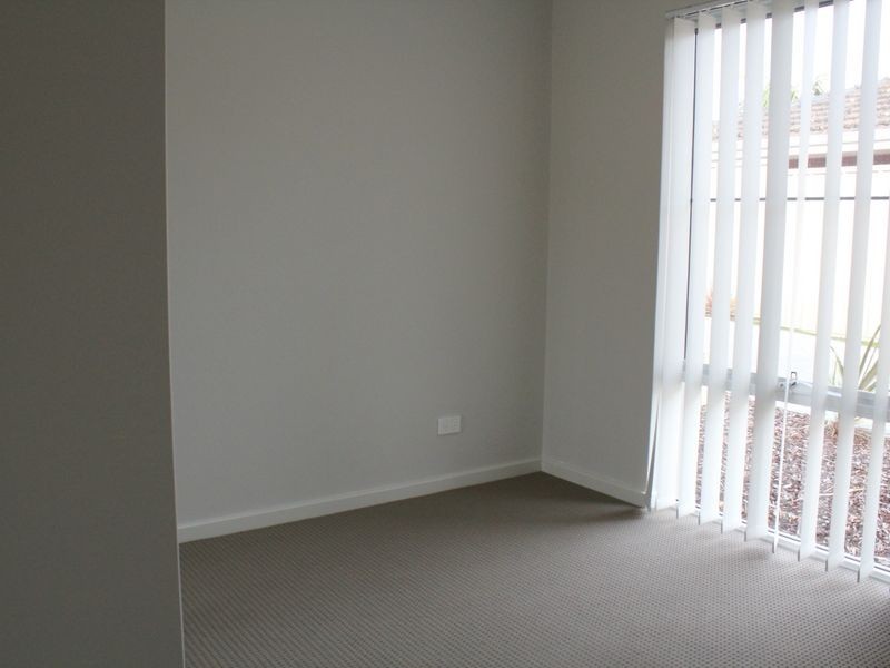 2/37 Sussex Street, Spearwood WA 6163