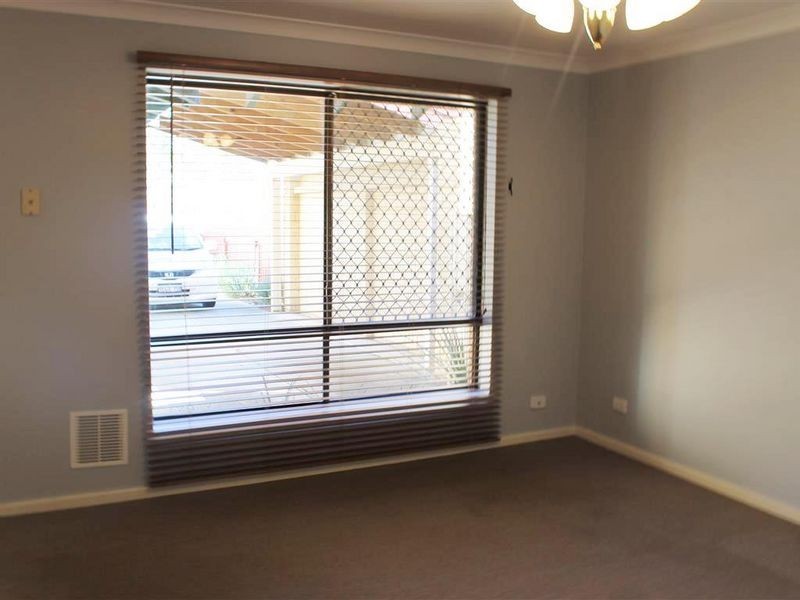 22e Erpingham Road, Hamilton Hill WA 6163