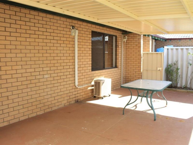 22e Erpingham Road, Hamilton Hill WA 6163