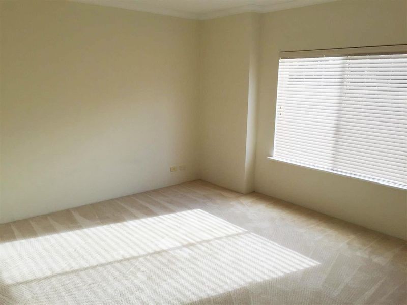 21 Charnley Bend, Success WA 6164