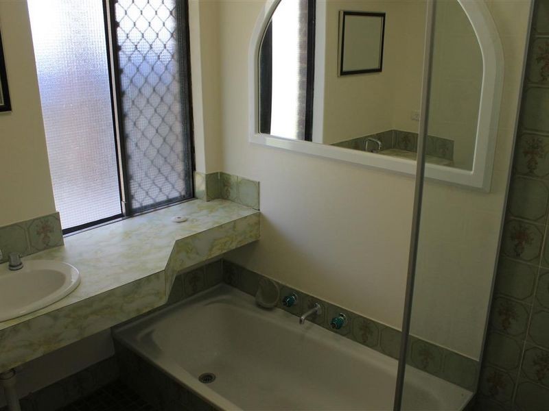 19 Mallard Street, Thornlie WA 6108