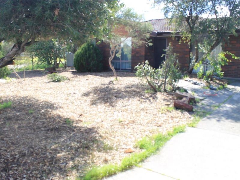 19 Mallard Street, Thornlie WA 6108