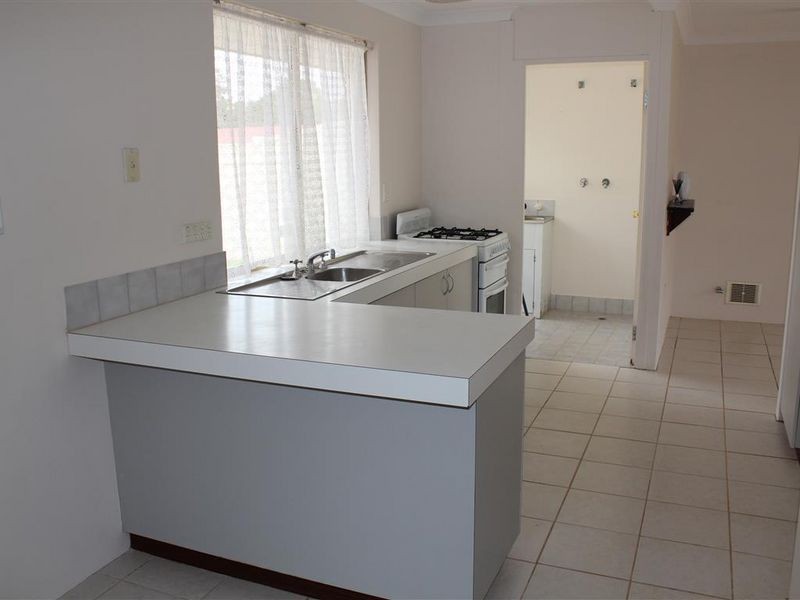 4 Bryah Court, Yangebup WA 6164