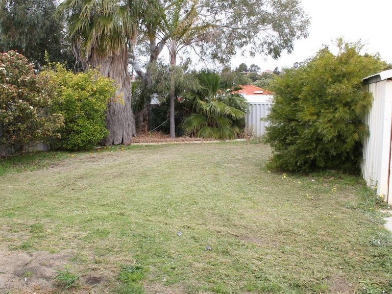 4 Bryah Court, Yangebup WA 6164