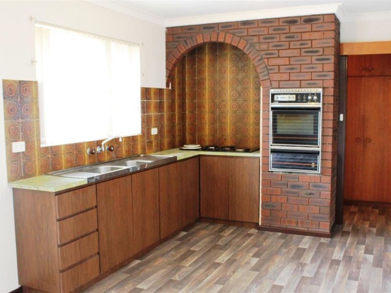 68 Newton Street, Spearwood WA 6163