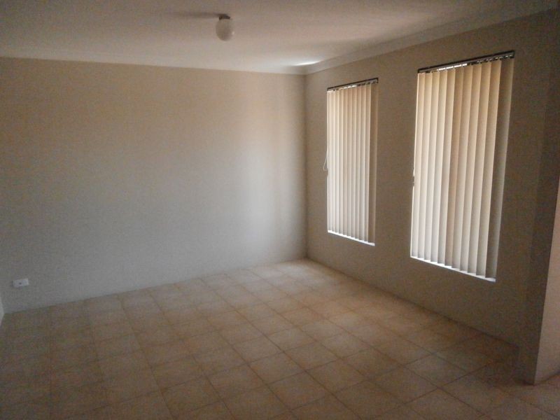 14 Reeves Entrance, Success WA 6164