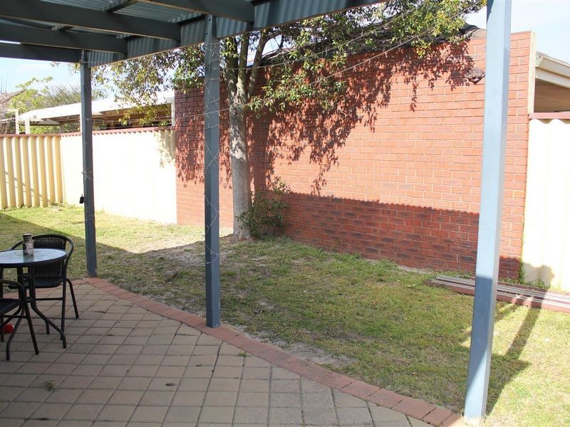 10 Terelinck Crescent, Redcliffe WA 6104