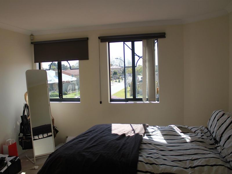 10 Terelinck Crescent, Redcliffe WA 6104