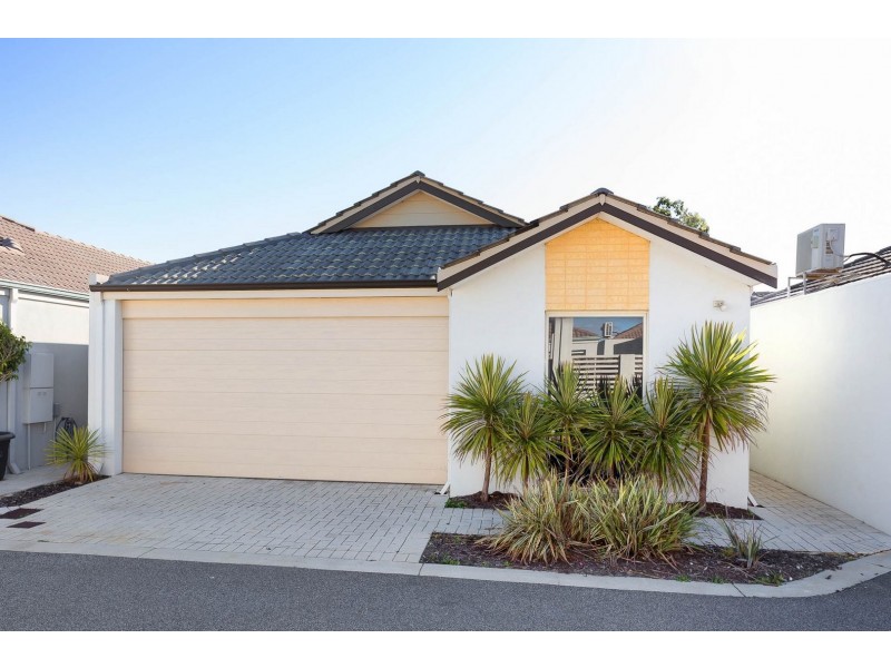 14/1 Humboldt Entrance, Aubin Grove WA 6164