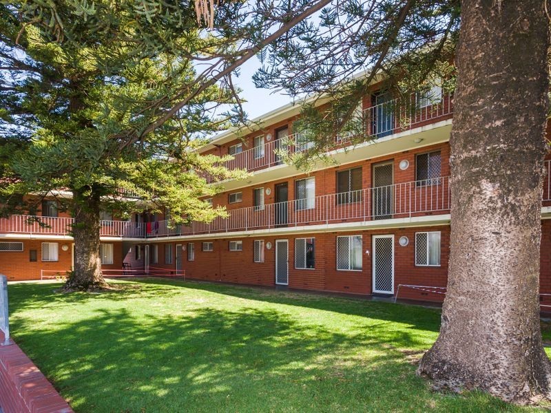 28/75 Phoenix Road, Spearwood WA 6163