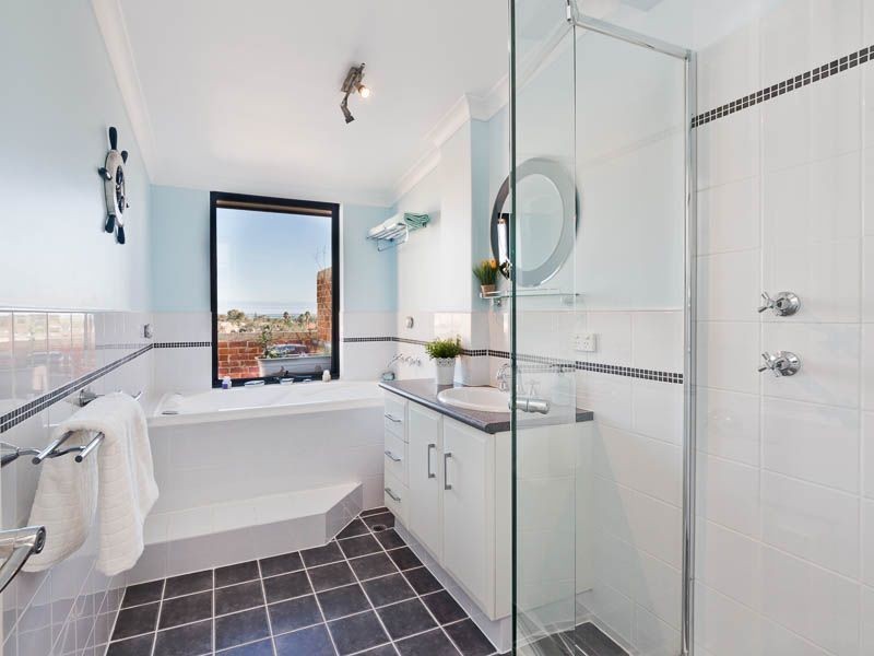 5/1A Rockingham Road, Hamilton Hill WA 6163