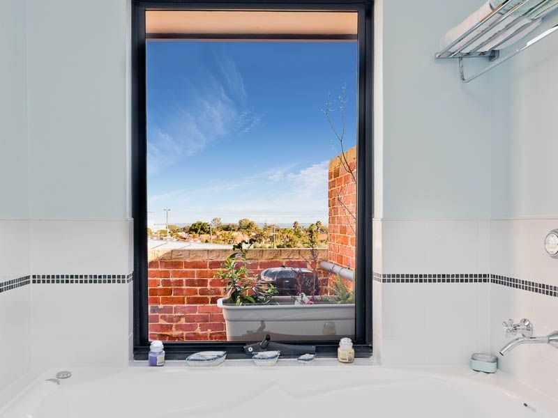 5/1A Rockingham Road, Hamilton Hill WA 6163