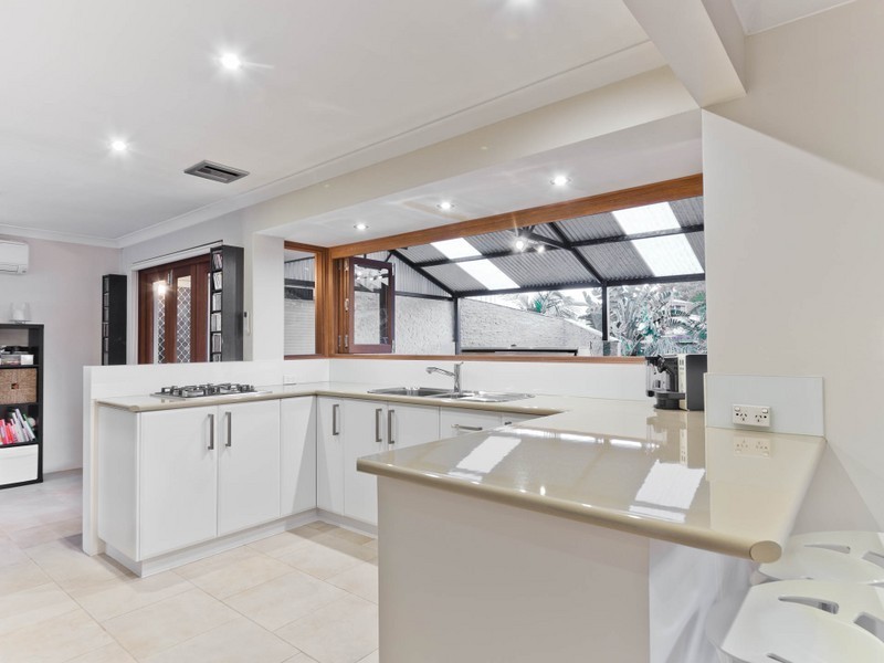 27 Osprey Drive, Yangebup WA 6164