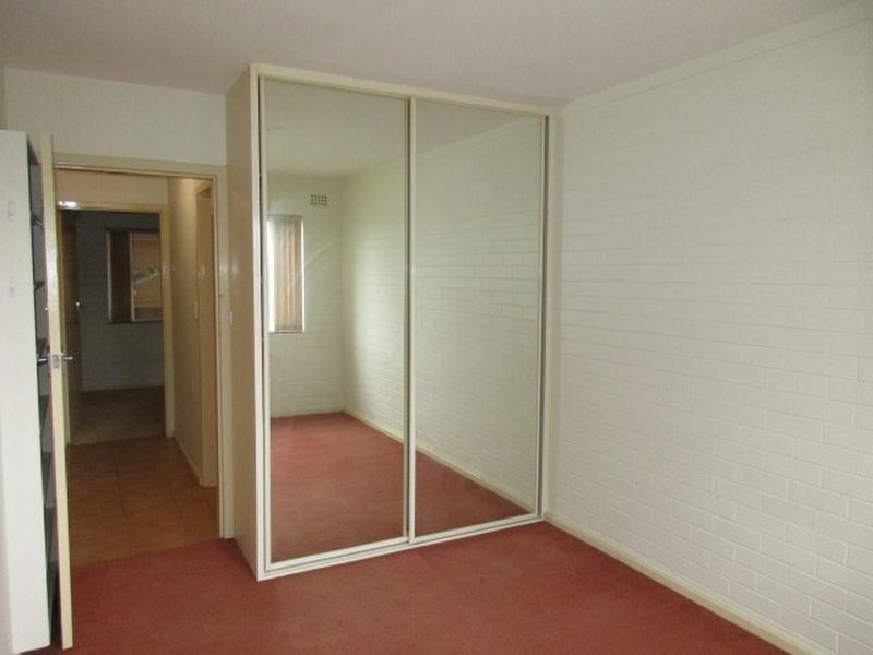 4/150 Healy Road, Hamilton Hill WA 6163