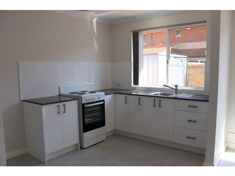 Unit 3/57 Moran Court, Beaconsfield WA 6162