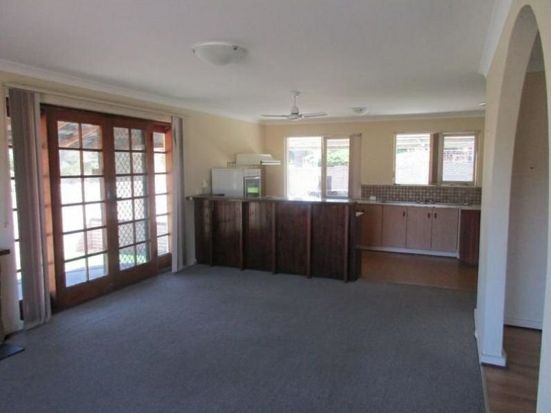 2 Pomfret Road, Spearwood WA 6163