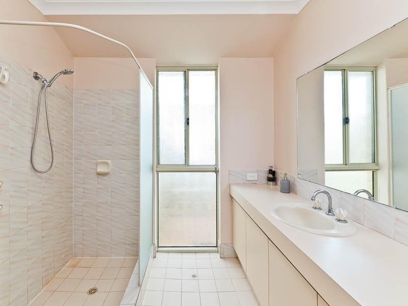 10 Cestrum Rise, South Lake WA 6164