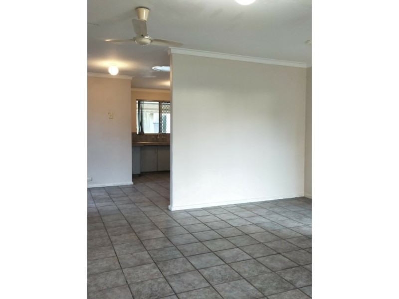 40 Sulphur Road, Parmelia WA 6167