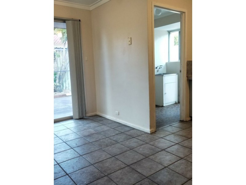 40 Sulphur Road, Parmelia WA 6167