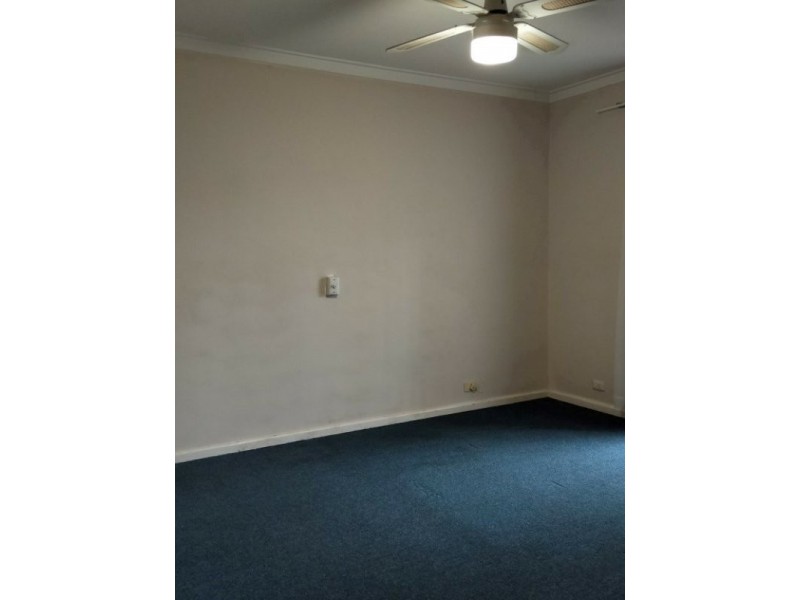 40 Sulphur Road, Parmelia WA 6167