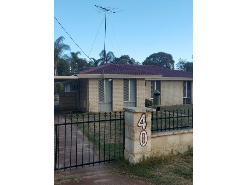 40 Sulphur Road, Parmelia WA 6167