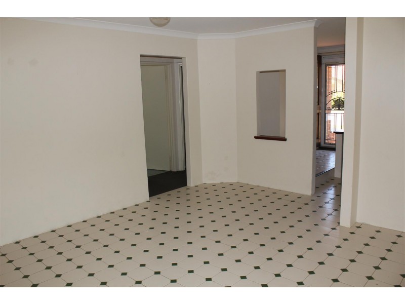 6 Naylor Close, Atwell WA 6164