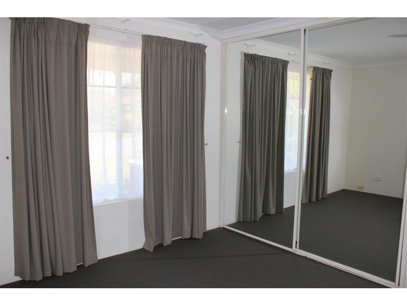 6 Naylor Close, Atwell WA 6164