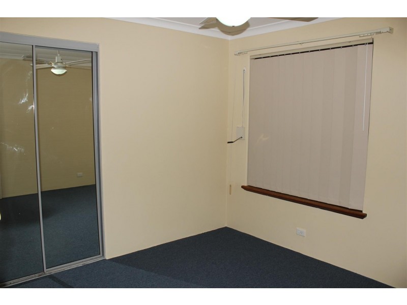 24 Strawberry Drive, Seville Grove WA 6112