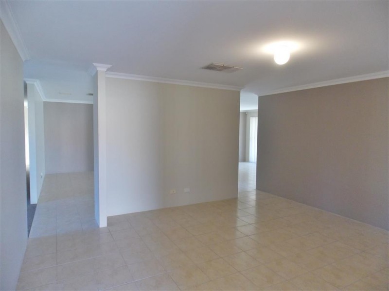 16 Hartwell Way, Secret Harbour WA 6173