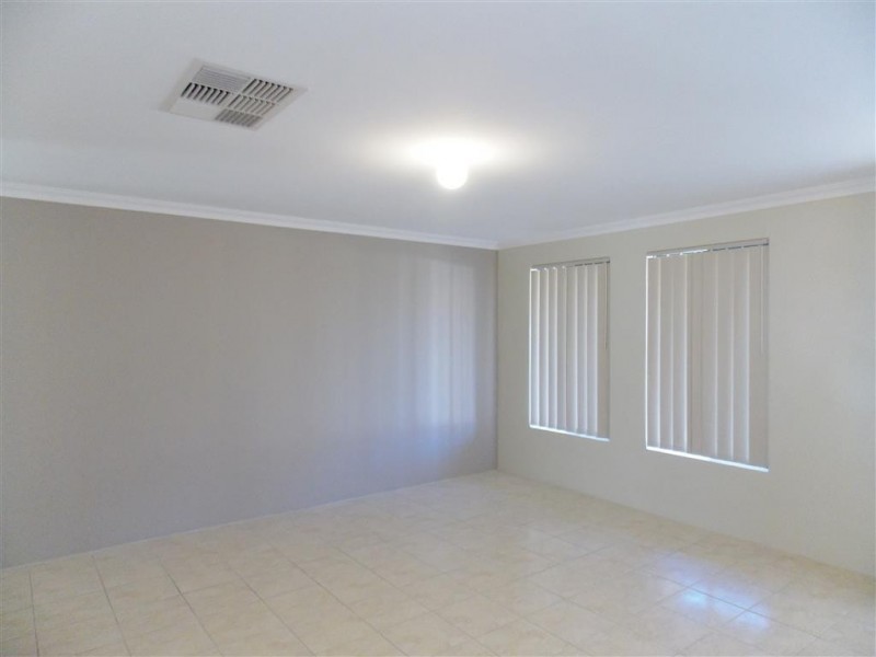 16 Hartwell Way, Secret Harbour WA 6173