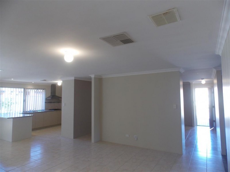 16 Hartwell Way, Secret Harbour WA 6173