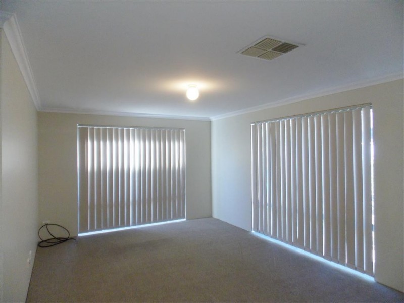 16 Hartwell Way, Secret Harbour WA 6173