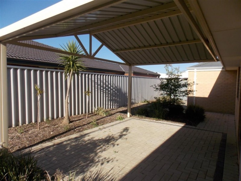 16 Hartwell Way, Secret Harbour WA 6173