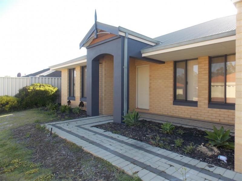 16 Hartwell Way, Secret Harbour WA 6173